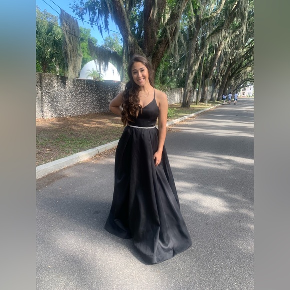 Prom Dress- Size 2 - Picture 1 of 3